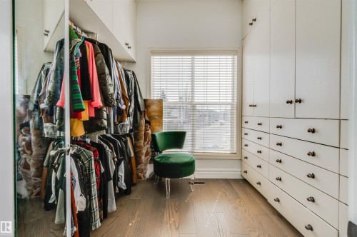 251 Galland Close, Edmonton, AB - Indoor