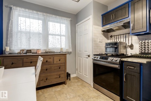 11844 96 Street, Edmonton, AB - Indoor Photo Showing Kitchen