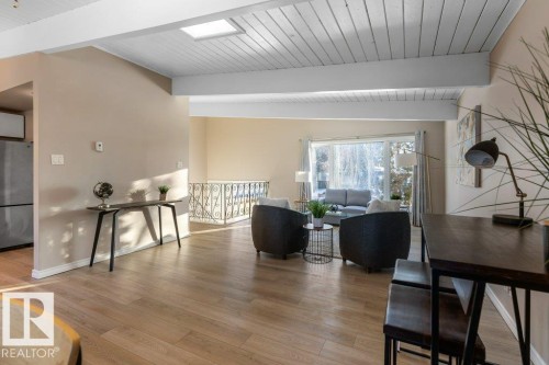 4 Granite Avenue, St. Albert, AB - Indoor