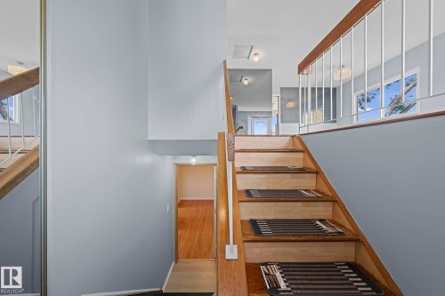 10458 14 Avenue Nw, Edmonton, AB - Indoor Photo Showing Other Room