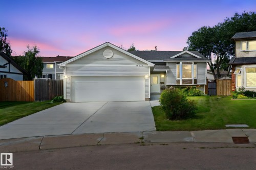 10458 14 Avenue Nw, Edmonton, AB - Outdoor