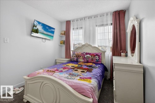 1472 33A Street, Edmonton, AB - Indoor Photo Showing Bedroom