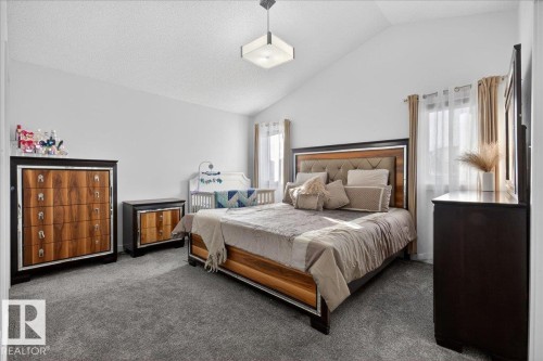 1472 33A Street, Edmonton, AB - Indoor Photo Showing Bedroom