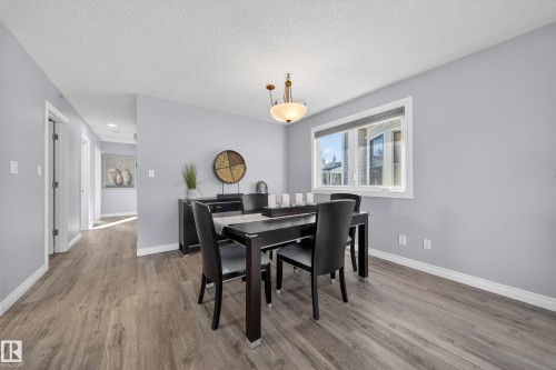 9521 109 Avenue, Edmonton, AB - Indoor Photo Showing Dining Room
