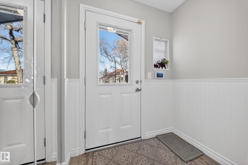 9521 109 Avenue, Edmonton, AB - Indoor Photo Showing Other Room