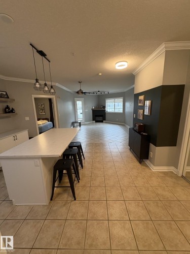 209 10116 80 Avenue, Edmonton, AB - Indoor