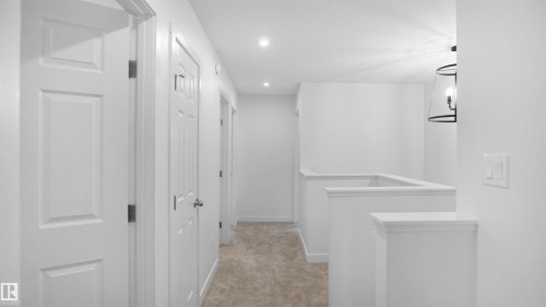 20931 16 Avenue, Edmonton, AB - Indoor Photo Showing Other Room