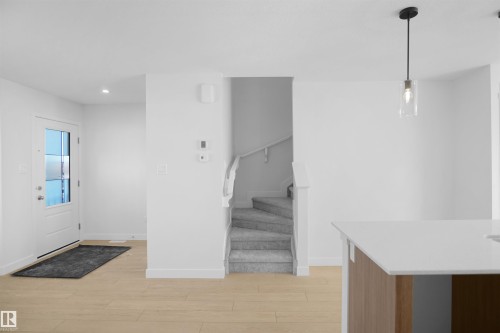 20935 16 Avenue, Edmonton, AB - Indoor Photo Showing Other Room