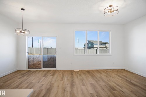 18955 28 Avenue, Edmonton, AB - Indoor Photo Showing Other Room