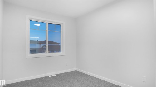 56 Meadowgrove Landing, Spruce Grove, AB - Indoor Photo Showing Other Room
