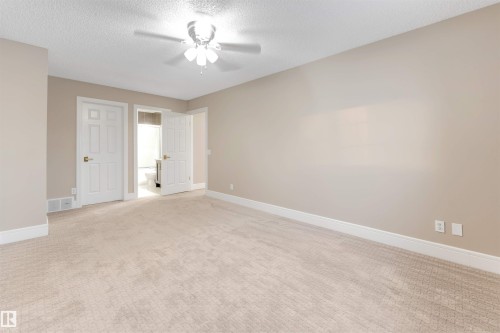 3232 27 Avenue, Edmonton, AB - Indoor Photo Showing Other Room