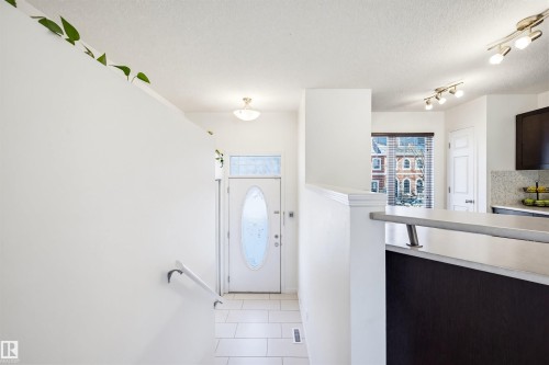 4944 Terwillegar Common, Edmonton, AB - Indoor