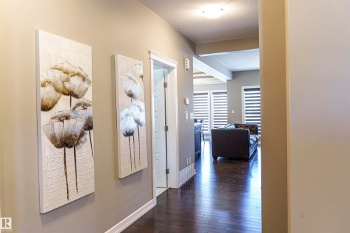 3307 Hilton Crescent, Edmonton, AB - Indoor Photo Showing Other Room