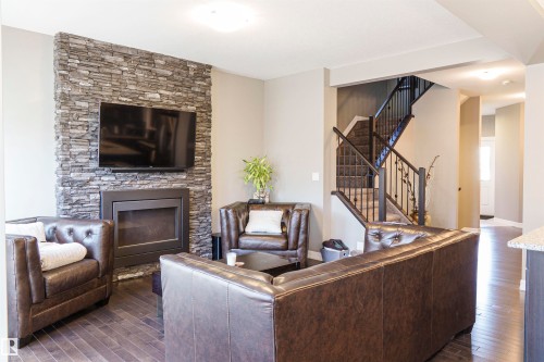 3307 Hilton Crescent, Edmonton, AB - Indoor Photo Showing Other Room With Fireplace