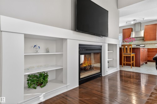 1804 Hammond Crescent, Edmonton, AB - Indoor With Fireplace