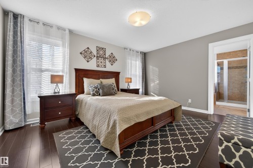 1804 Hammond Crescent, Edmonton, AB - Indoor Photo Showing Bedroom