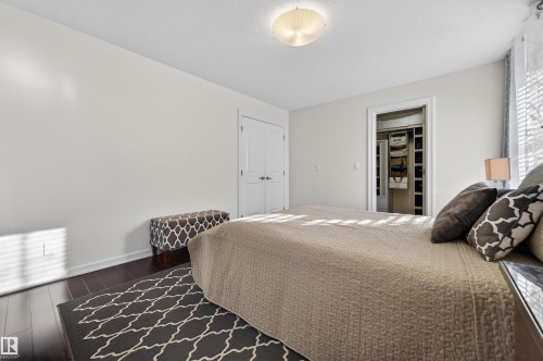1804 Hammond Crescent, Edmonton, AB - Indoor Photo Showing Bedroom
