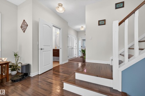 1804 Hammond Crescent, Edmonton, AB - Indoor Photo Showing Other Room