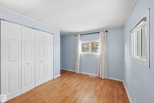 5132 50 Street, Onoway, AB - Indoor Photo Showing Other Room