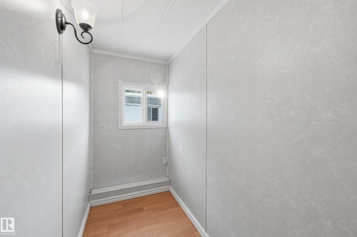 5132 50 Street, Onoway, AB - Indoor Photo Showing Other Room