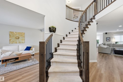 231 Lindsay Crescent, Edmonton, AB - Indoor Photo Showing Other Room