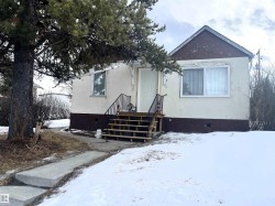 4811 48 Ave  Evansburg, AB T0E 0T0