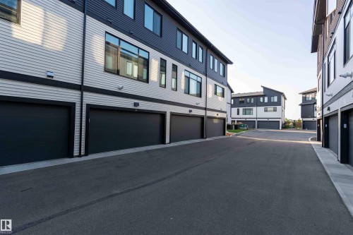 View of asphalt road - 21 1729 Keene Crescent, Edmonton, AB - Outdoor