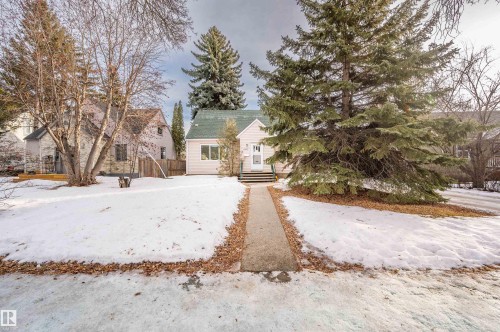 View of front of house - 6803 112A Street, Edmonton, AB - Outdoor