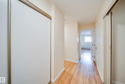 402 1624 48 Street, Edmonton, AB - Indoor Photo Showing Other Room