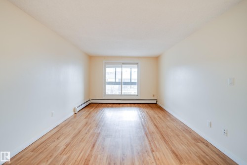402 1624 48 Street, Edmonton, AB - Indoor Photo Showing Other Room