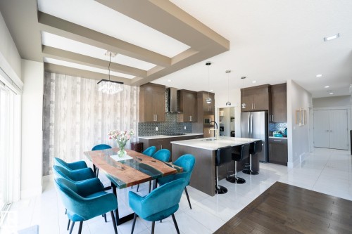 3623 8 Street, Edmonton, AB - Indoor