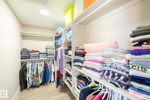 3623 8 Street, Edmonton, AB - Indoor With Storage