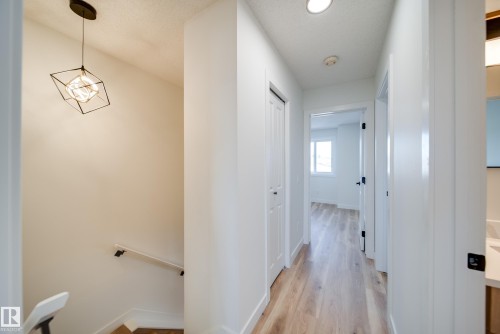 4019 37 Street, Edmonton, AB - Indoor Photo Showing Other Room