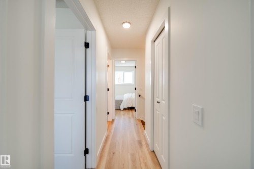 4019 37 Street, Edmonton, AB - Indoor Photo Showing Other Room