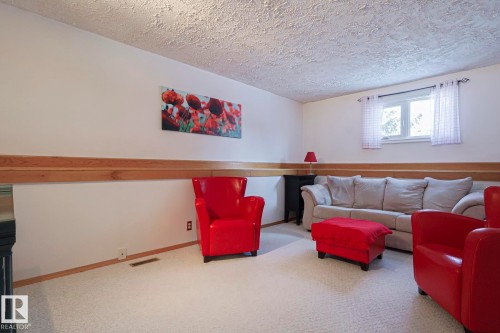 4112 43A Avenue, Leduc, AB - Indoor