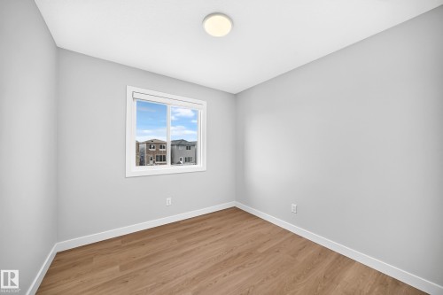2332 159 Street Sw, Edmonton, AB - Indoor Photo Showing Other Room