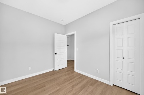 2332 159 Street Sw, Edmonton, AB - Indoor Photo Showing Other Room