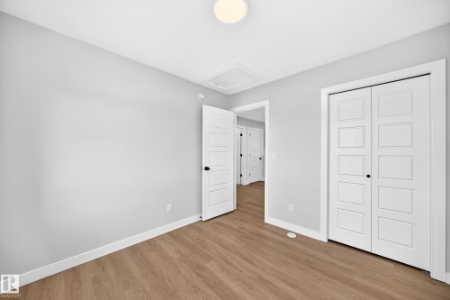 2332 159 Street Sw, Edmonton, AB - Indoor Photo Showing Other Room