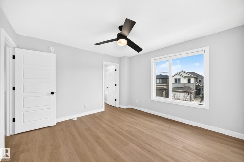 2332 159 Street Sw, Edmonton, AB - Indoor Photo Showing Other Room