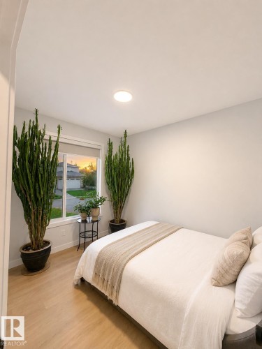 2332 159 Street Sw, Edmonton, AB - Indoor Photo Showing Bedroom