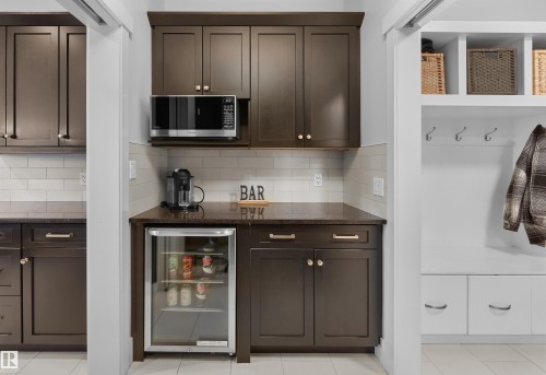 4212 Goresky Close, Edmonton, AB - Indoor