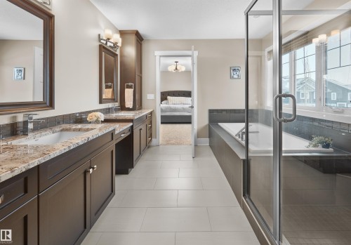 4212 Goresky Close, Edmonton, AB - Indoor Photo Showing Bathroom