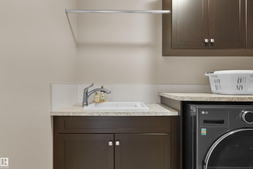 4212 Goresky Close, Edmonton, AB - Indoor Photo Showing Laundry Room