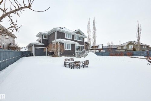 4212 Goresky Close, Edmonton, AB - Outdoor