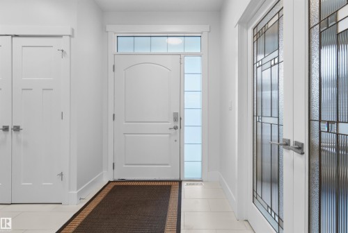 4212 Goresky Close, Edmonton, AB - Indoor Photo Showing Other Room