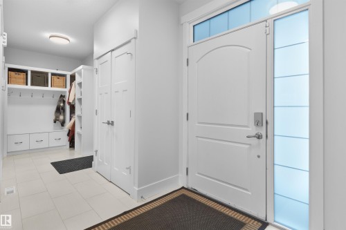 4212 Goresky Close, Edmonton, AB - Indoor Photo Showing Other Room