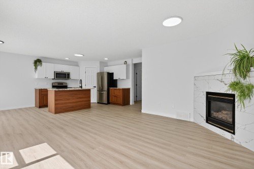 168 Ward Crescent, Edmonton, AB 