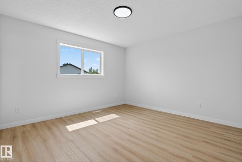 168 Ward Crescent, Edmonton, AB 