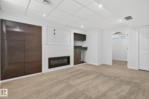 168 Ward Crescent, Edmonton, AB 