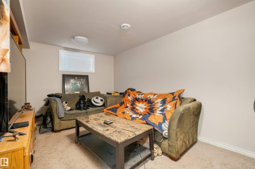 9111 151 Street, Edmonton, AB - Indoor